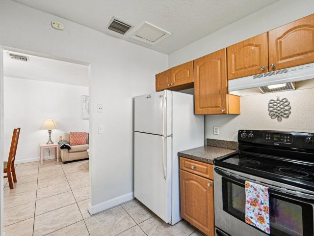 Home for sale at 423 Kern Street - photo 6533736