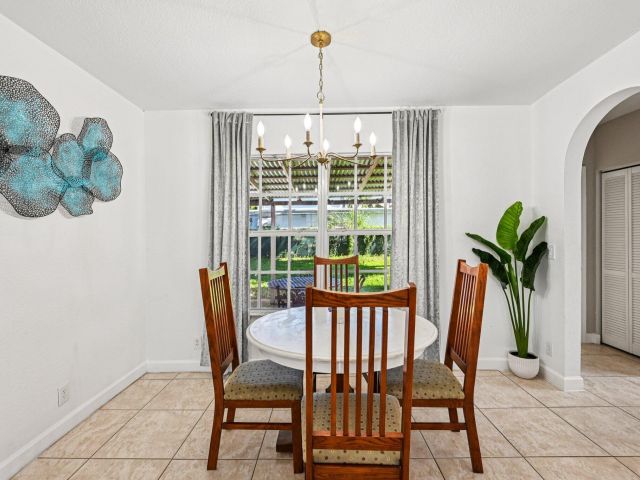 Home for sale at 423 Kern Street - photo 6533739