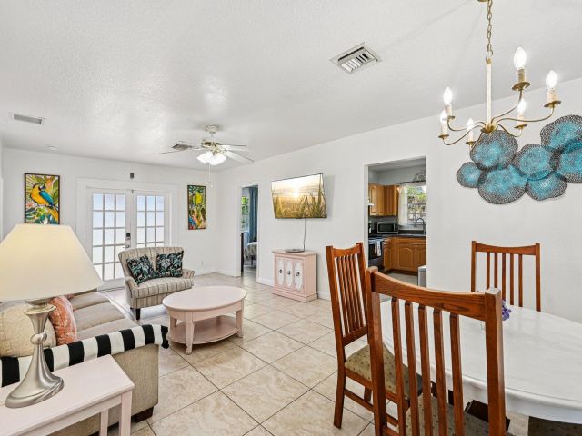 Home for sale at 423 Kern Street - photo 6533740