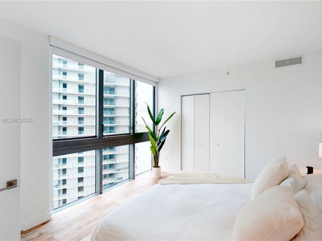 Apartment for sale  Unit #4607 - photo 6539074