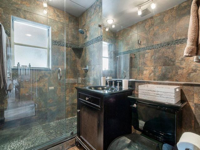 Home for sale at 3118 Pierson Drive - photo 6595293