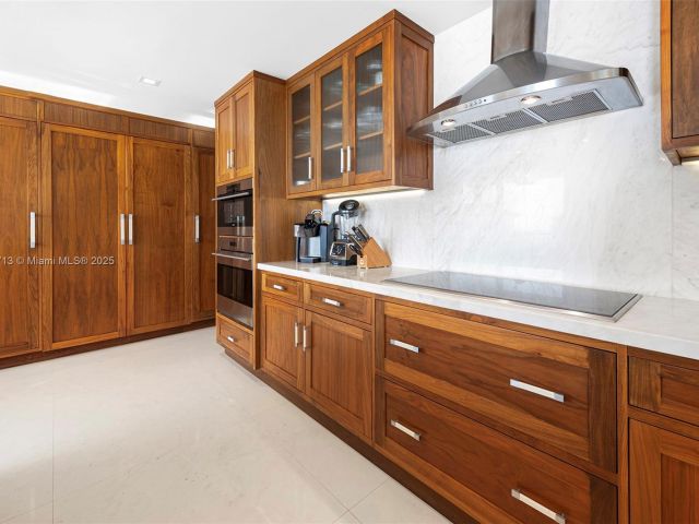 Apartment for sale  Unit #7966 - photo 6532355