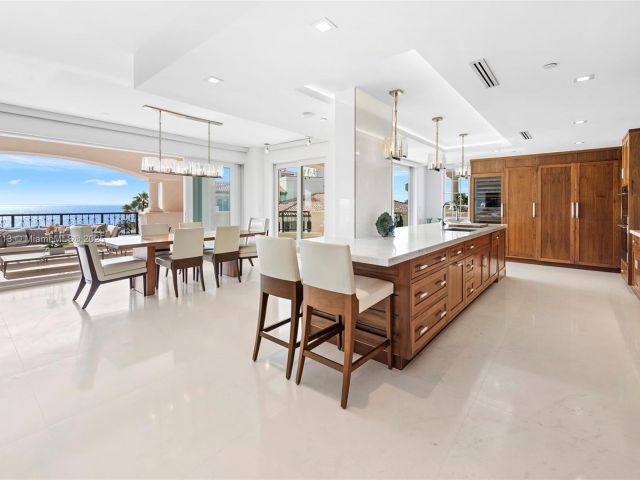 Apartment for sale  Unit #7966 - photo 6532359