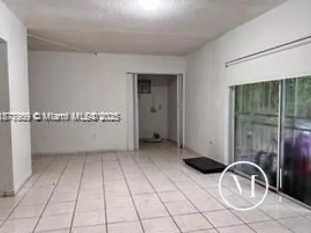 3-bedroom home for sale in North Miami - 1565 NE 141st St - MondialRealty