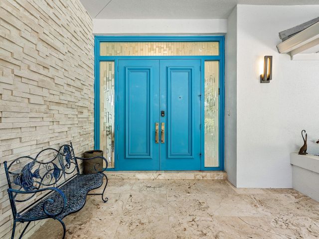 Home for sale at 225 Oakview Drive - photo 6535795