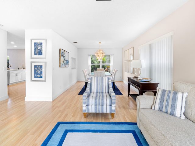 Home for sale at 10652 Buttonwood Lake Drive - photo 6537050