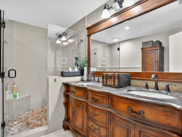 Home for sale at 8541 Old Towne Way - photo 6534380