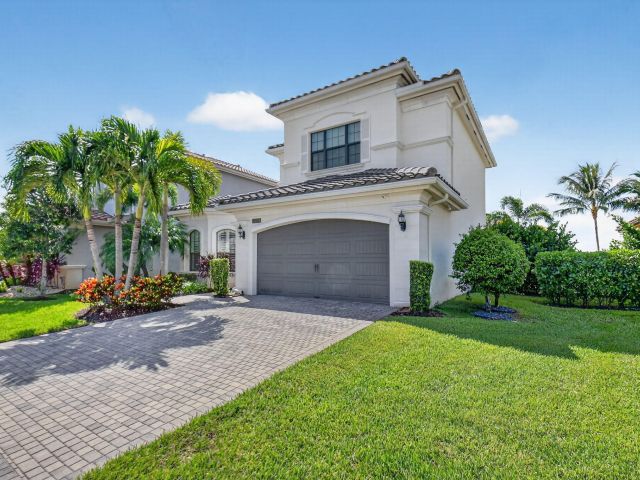 Home for sale at 16245 Cabernet Drive - photo 6627048