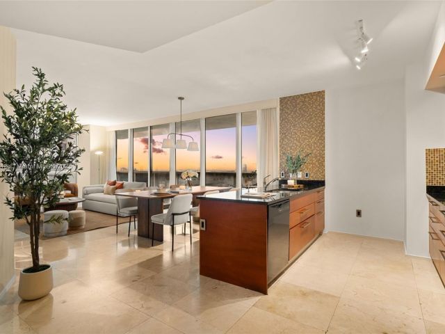 Apartment for rent  Unit #2306 - photo 6537567