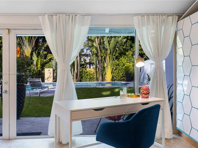 Home for sale at 11403 NE 8th Ave - photo 6538556