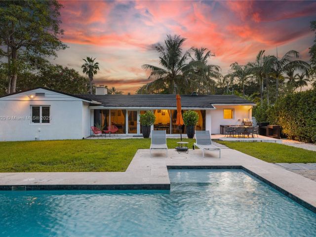 Home for sale at 11403 NE 8th Ave - photo 6538562