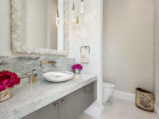 Home for sale at 17615 Foxborough Lane - photo 6538943