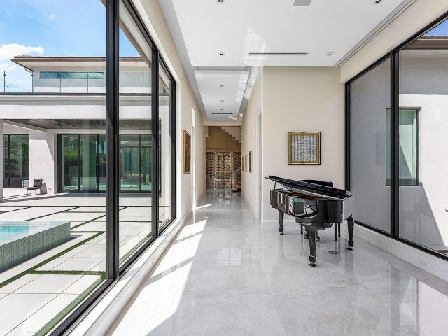 Home for sale at 17615 Foxborough Lane - photo 6538945