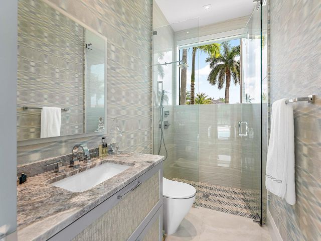 Home for sale at 17615 Foxborough Lane - photo 6538947