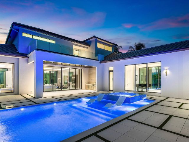 Home for sale at 17615 Foxborough Lane - photo 6538958