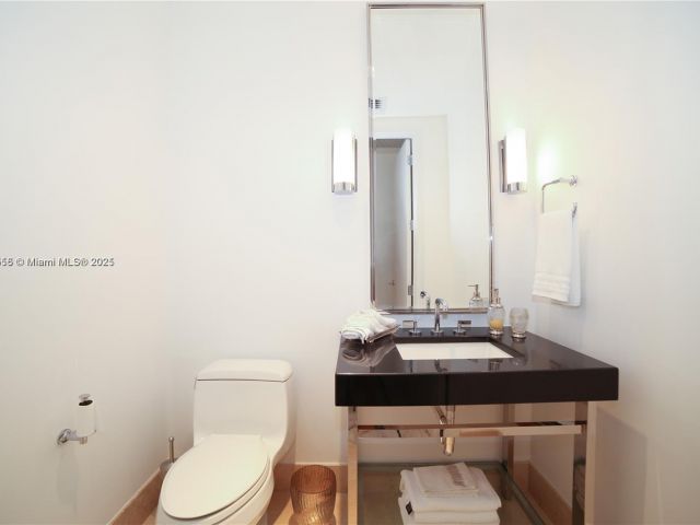 Apartment for rent  Unit #1204N - photo 6541184