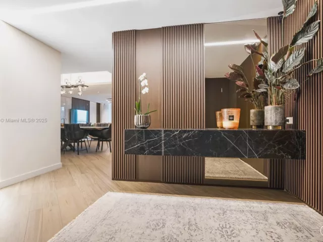 4-bedroom condo for sale in Sunny Isles Beach - 330 Sunny Isles Blvd 5-2403 - MondialRealty