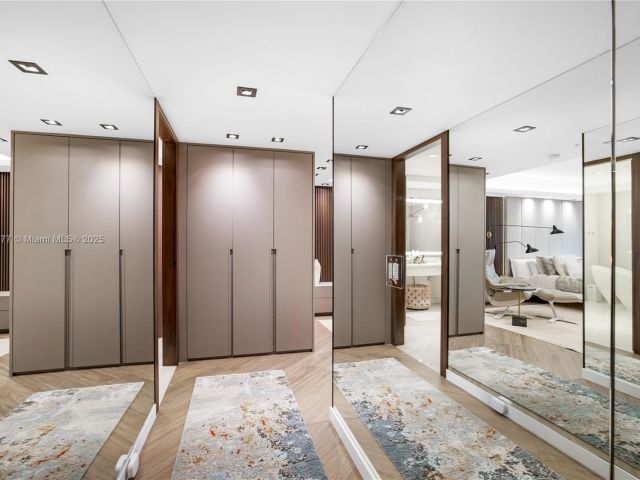 Apartment for sale  Unit #5-2403 - photo 6559813