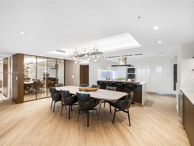 Apartment for sale  Unit #5-2403 - photo 6559822