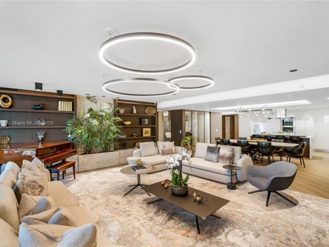 Apartment for sale  Unit #5-2403 - photo 6559826