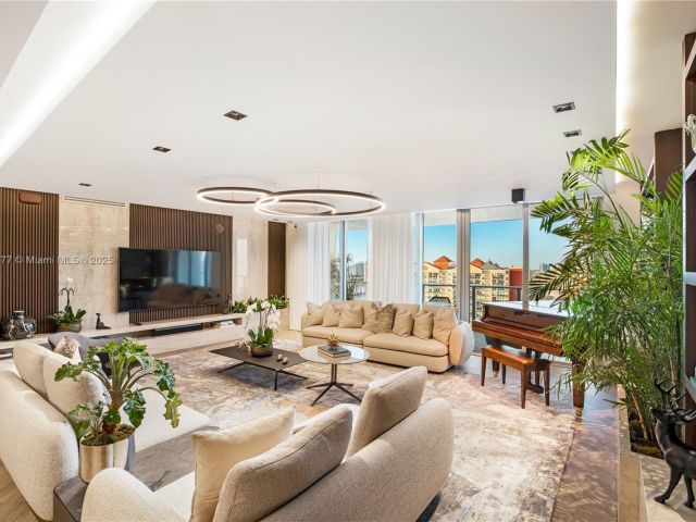 Apartment for sale  Unit #5-2403 - photo 6559827