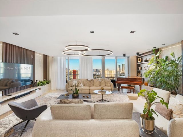 Apartment for sale  Unit #5-2403 - photo 6559829