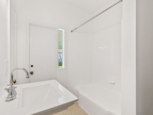 Home for rent at 210 Russlyn Drive - photo 6539631