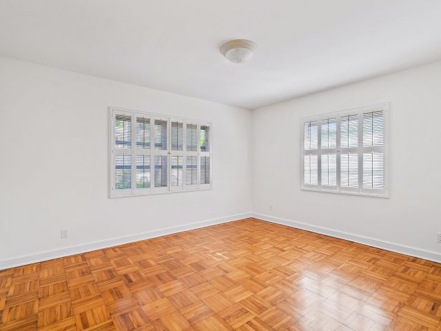 Home for rent at 210 Russlyn Drive - photo 6539637