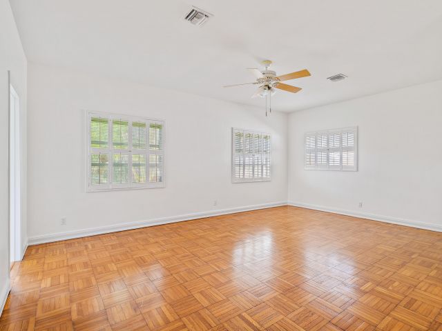 Home for rent at 210 Russlyn Drive - photo 6539639