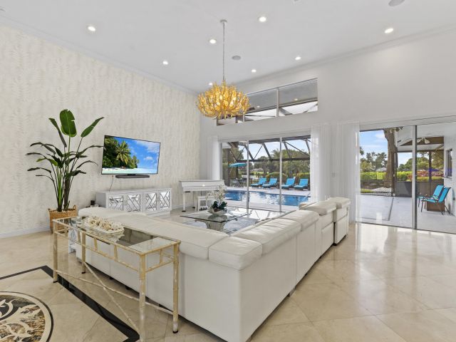 Home for sale at 10431 Stonebridge Boulevard - photo 6539758