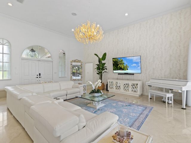 Home for sale at 10431 Stonebridge Boulevard - photo 6539761