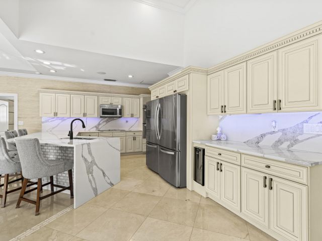 Home for sale at 10431 Stonebridge Boulevard - photo 6909212