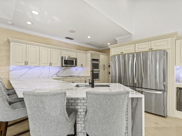 Home for sale at 10431 Stonebridge Boulevard - photo 6909213