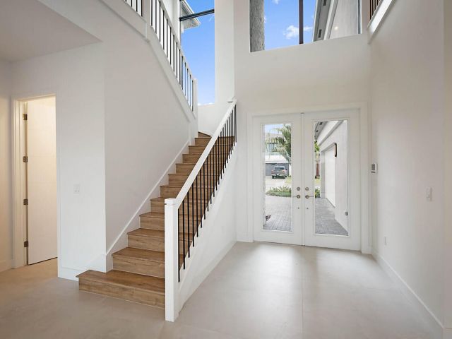 Home for rent at 17062 Watersprite Lakes Road - photo 6542560