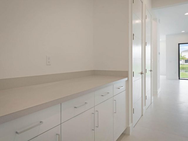 Home for rent at 17062 Watersprite Lakes Road - photo 6542561