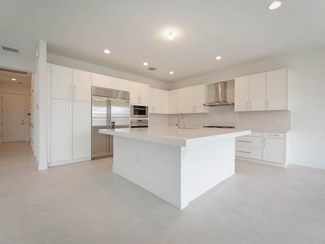 Home for rent at 17062 Watersprite Lakes Road - photo 6542567