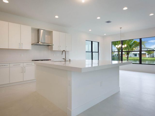 Home for rent at 17062 Watersprite Lakes Road - photo 6542569