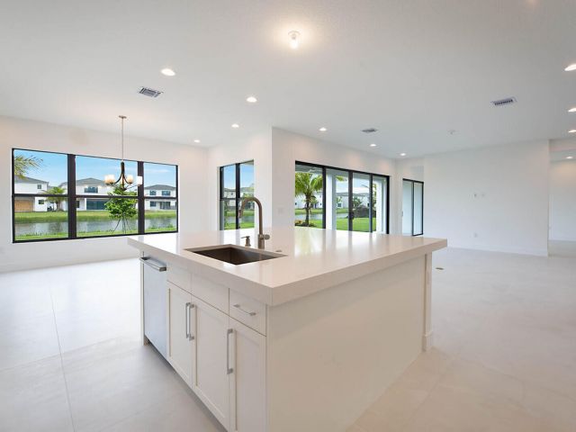 Home for rent at 17062 Watersprite Lakes Road - photo 6542572