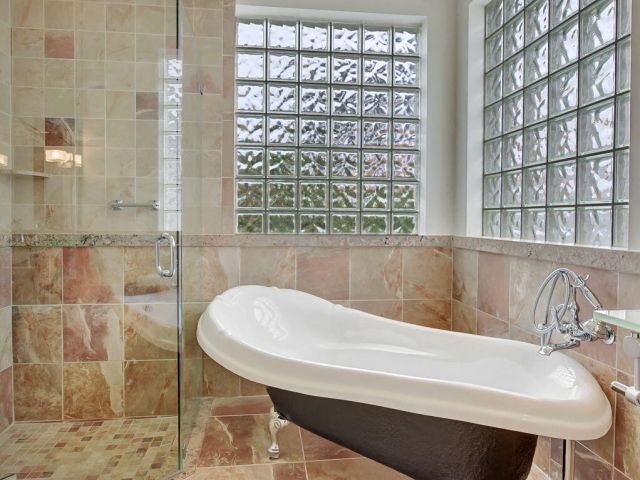 Home for sale at 18570 Serena Pointe Lane - photo 6543396