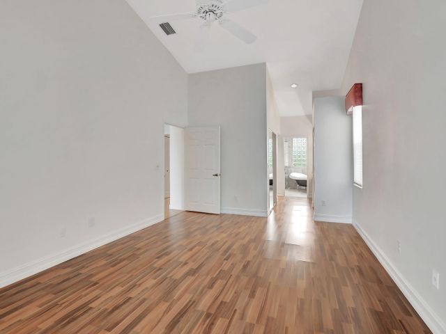 Home for sale at 18570 Serena Pointe Lane - photo 6543400