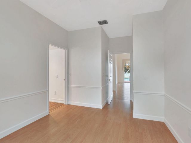 Home for sale at 18570 Serena Pointe Lane - photo 6543402