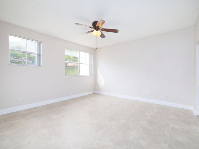 Home for rent at 20889 Saint Andrews Boulevard - photo 6546164