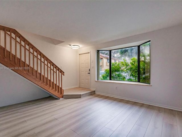 2-bedroom home for sale in Miami - 7820 SW 102nd Ln - MondialRealty