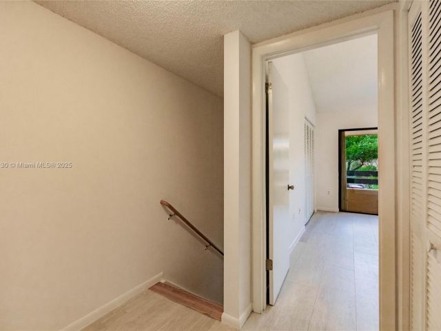 2-bedroom home for sale in Miami - 7820 SW 102nd Ln - MondialRealty