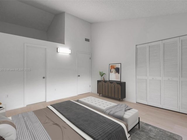 2-bedroom home for sale in Miami - 7820 SW 102nd Ln - MondialRealty