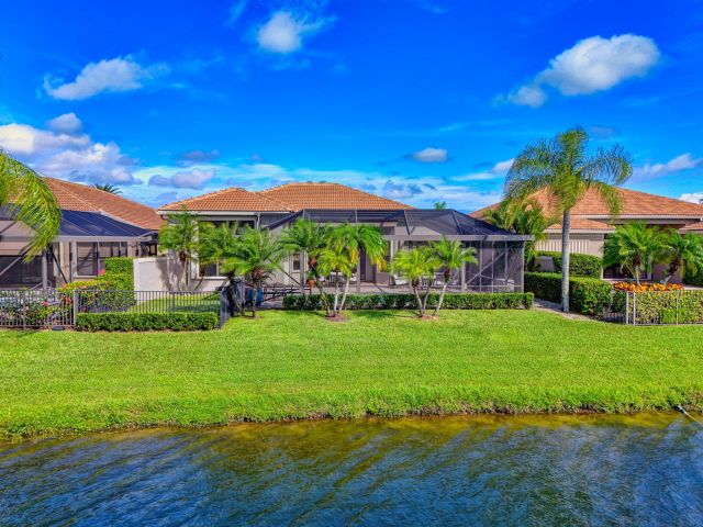 Home for sale at 7740 Blue Heron Way - photo 6538917