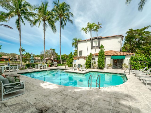 Home for rent at 20889 Saint Andrews Boulevard - photo 6541800