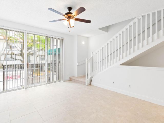 Home for rent at 20889 Saint Andrews Boulevard - photo 6541809