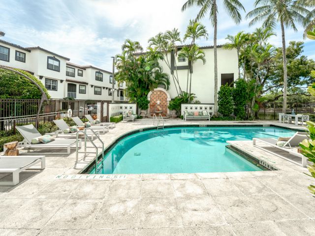 Home for rent at 20889 Saint Andrews Boulevard - photo 6541814