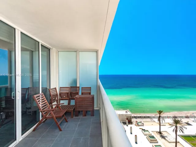 1-bedroom condo for rent in Hallandale Beach - 1830 S Ocean Dr 1605 - MondialRealty